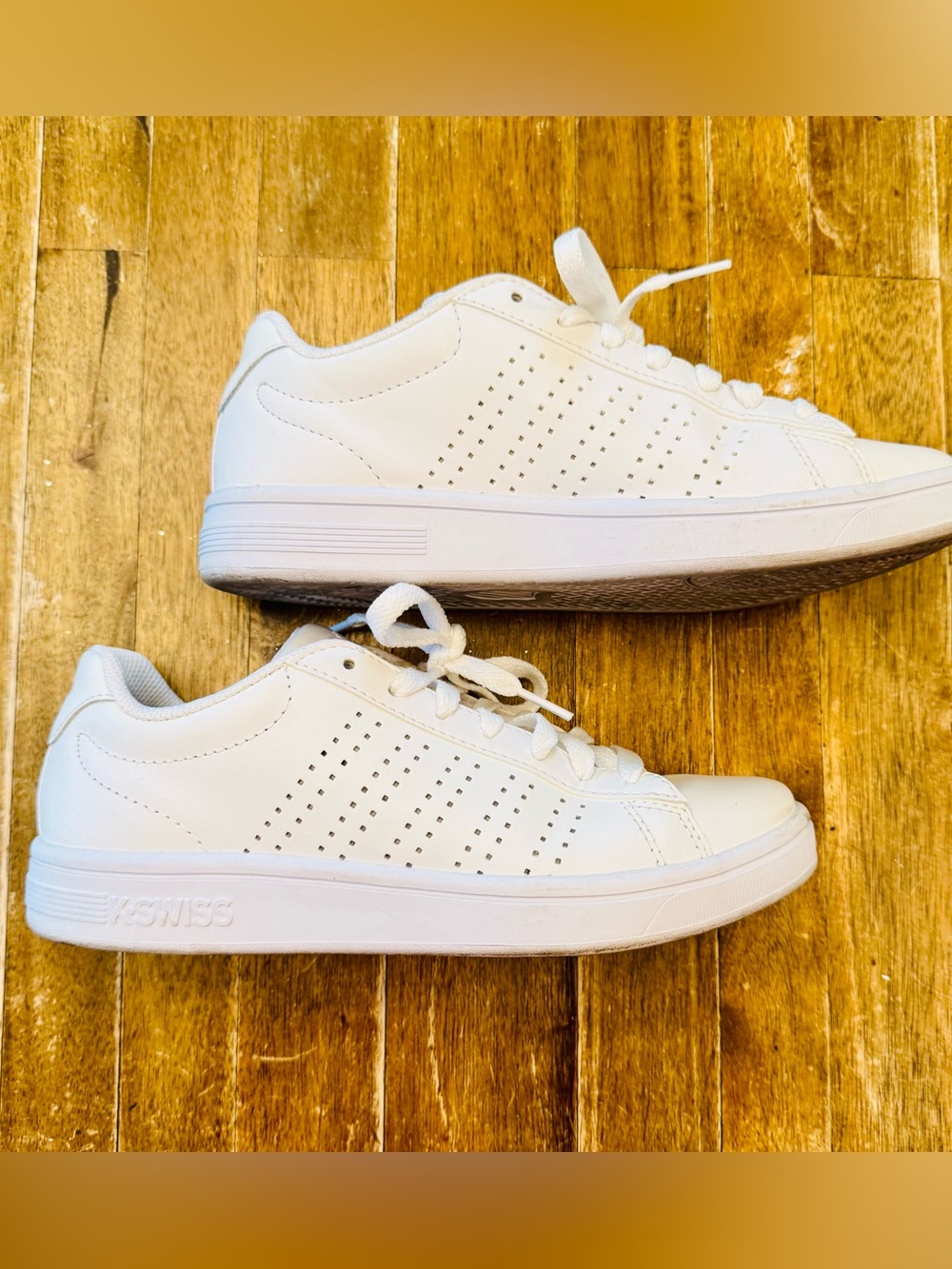 K-Swiss Brand Court Casper All White Casual Sneakers for everyday wear - Picture 6 of 10